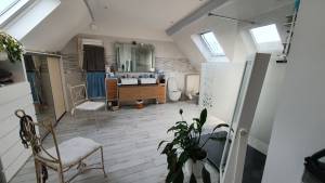 Christine LE GUYADEC - leguyadecc@gmail.com